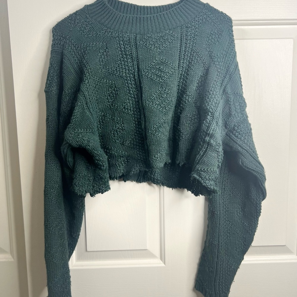 Bobbie Brook Green  Long Sleeve Crop Top Size Small Green Color